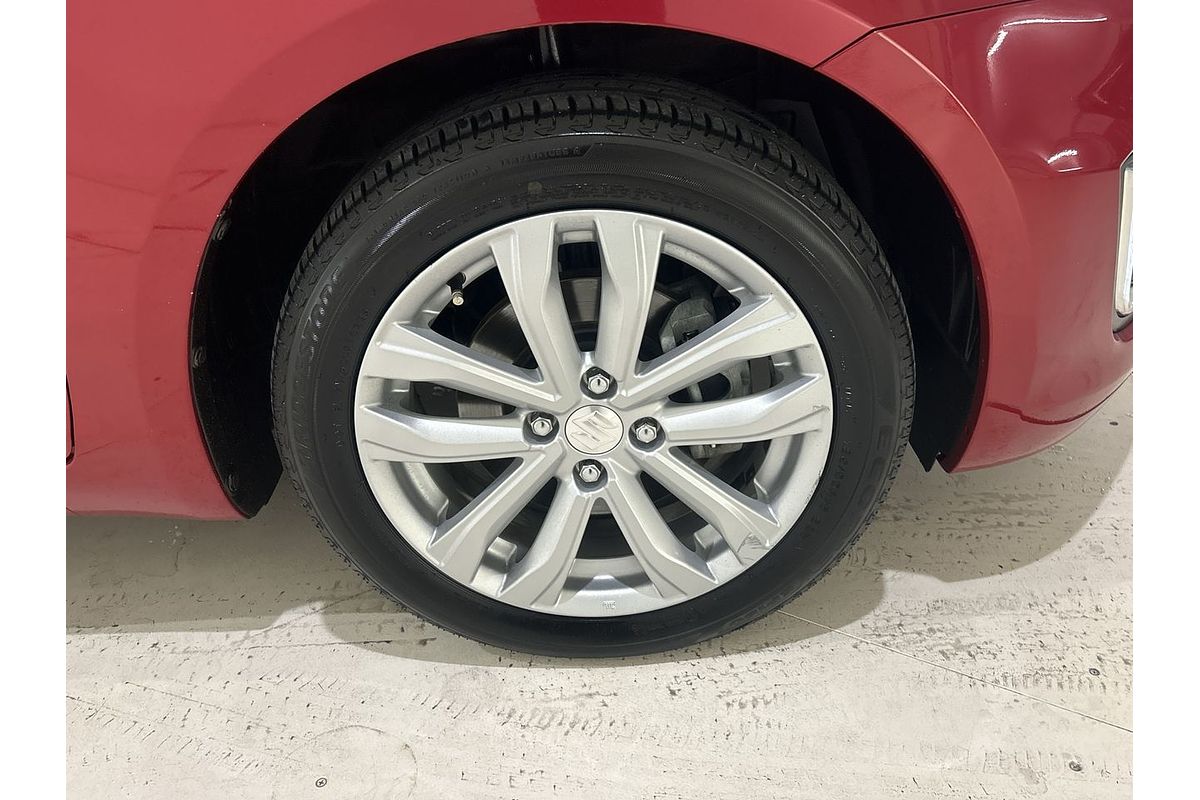 2015 Suzuki Swift GLX Navigator FZ