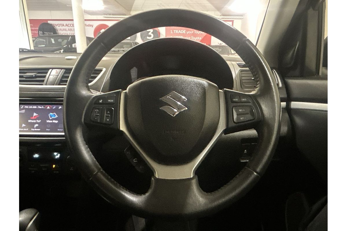 2015 Suzuki Swift GLX Navigator FZ