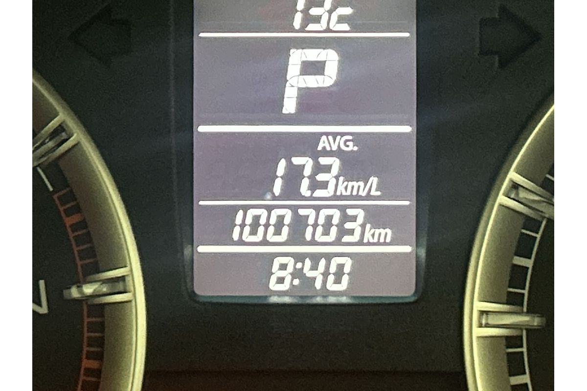2015 Suzuki Swift GLX Navigator FZ
