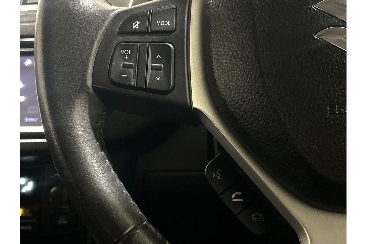2015 Suzuki Swift GLX Navigator FZ