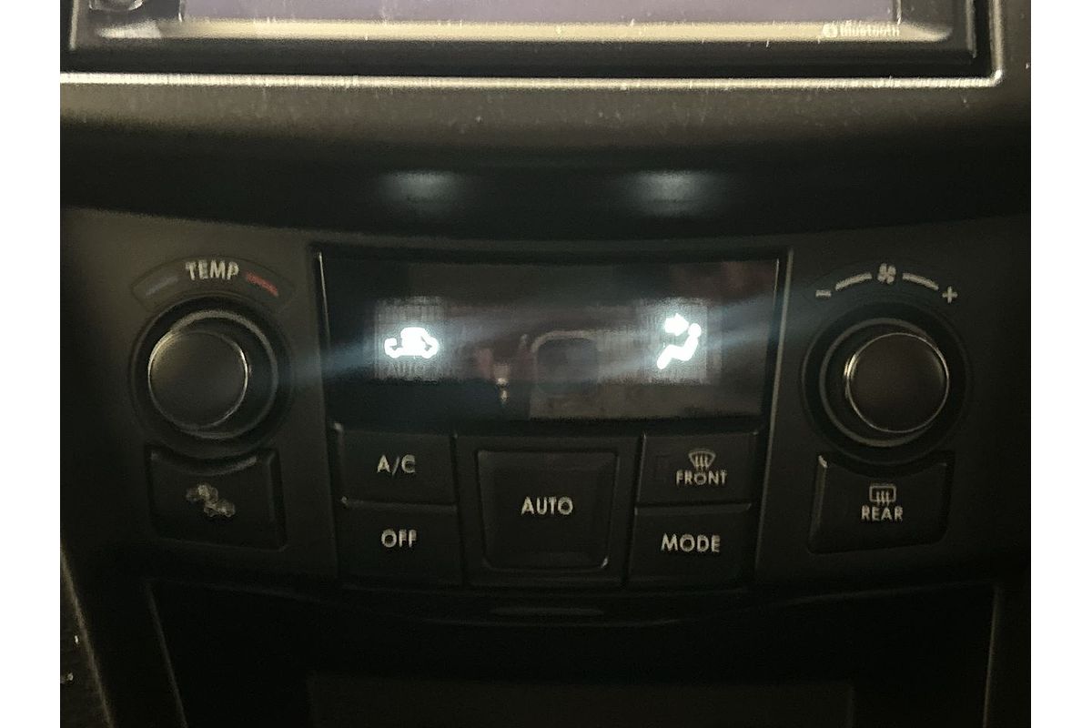 2015 Suzuki Swift GLX Navigator FZ