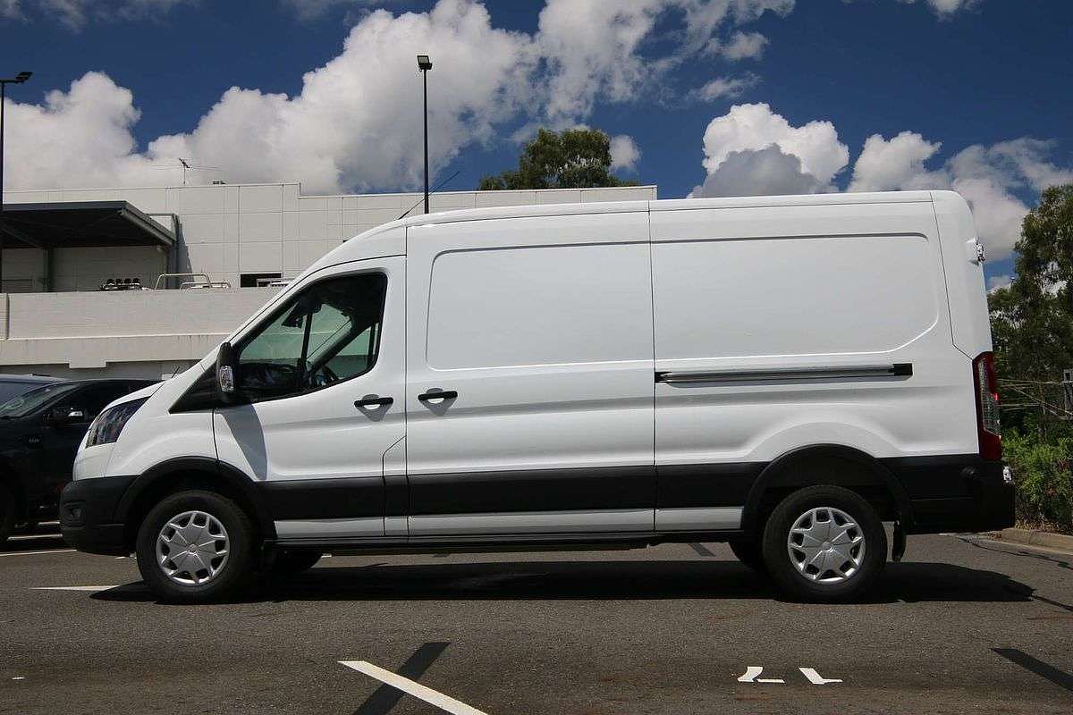 2023 Ford E-Transit 420L VO