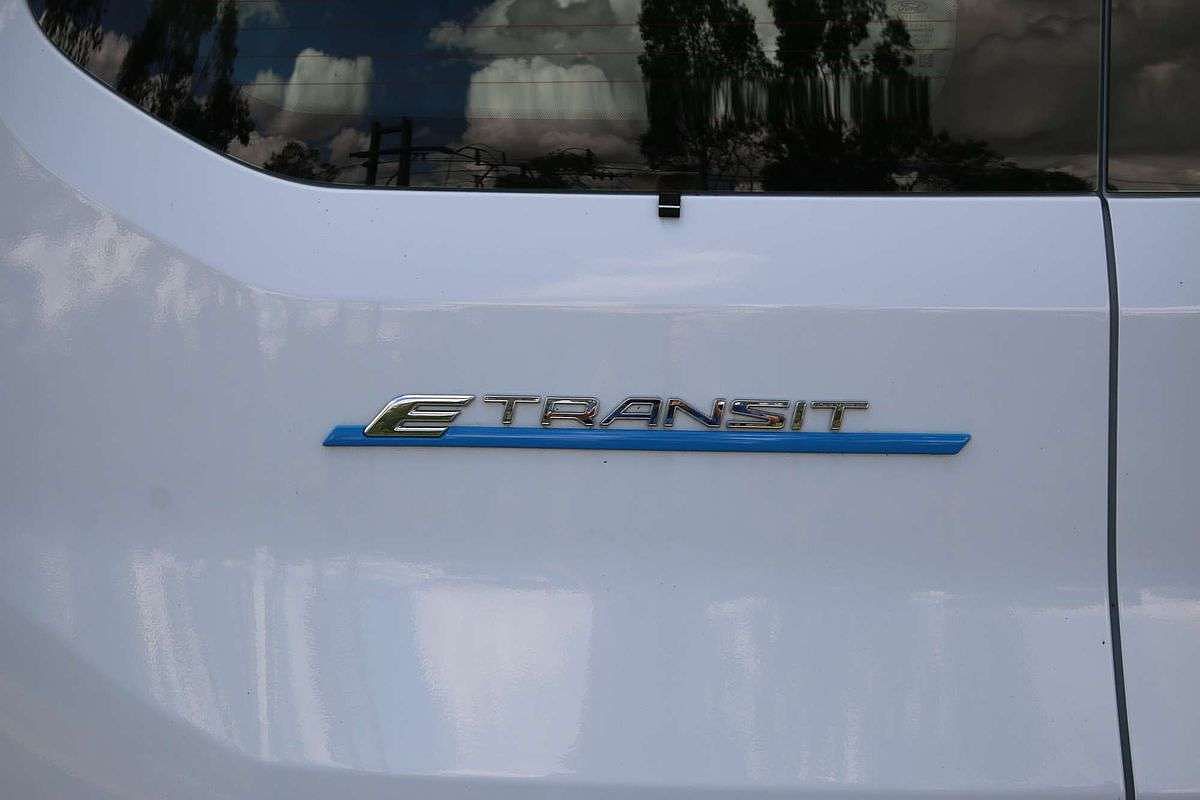 2023 Ford E-Transit 420L VO
