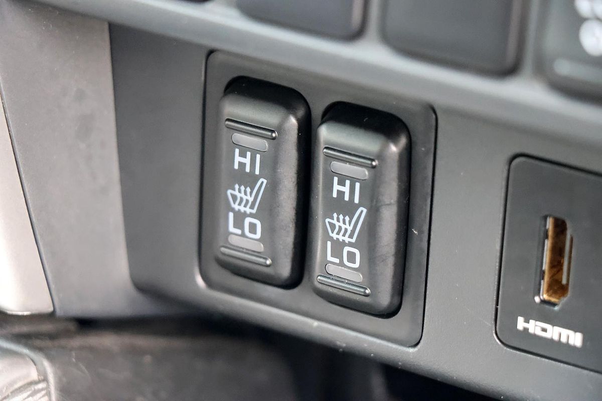 2019 Mitsubishi Triton GLS Premium MR 4X4