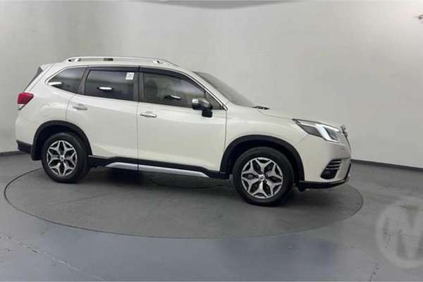 2022 Subaru Forester Hybrid L S5