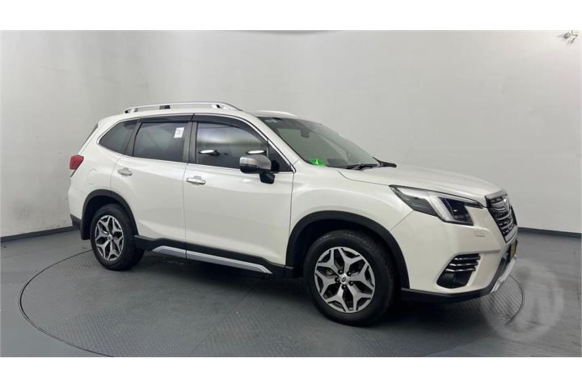 2022 Subaru Forester Hybrid L S5