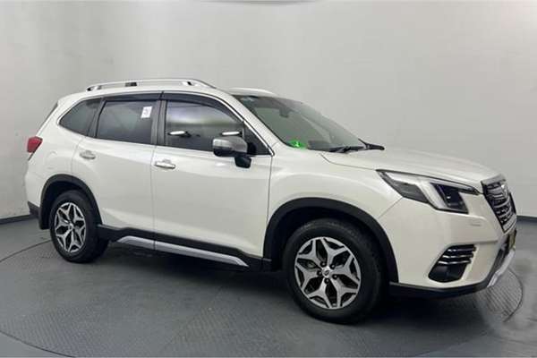 2022 Subaru Forester Hybrid L S5