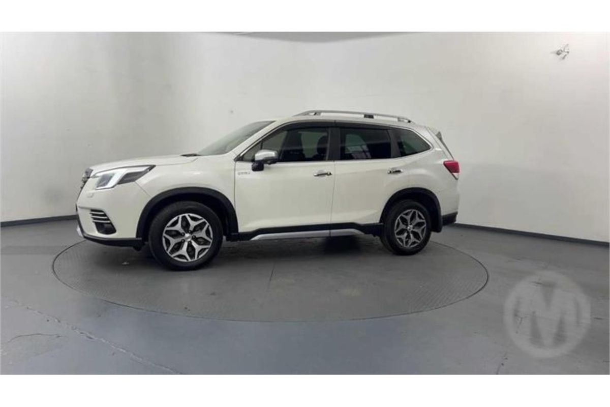 2022 Subaru Forester Hybrid L S5