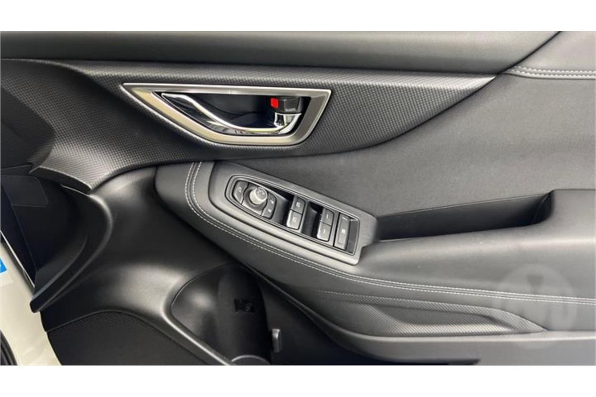 2022 Subaru Forester Hybrid L S5