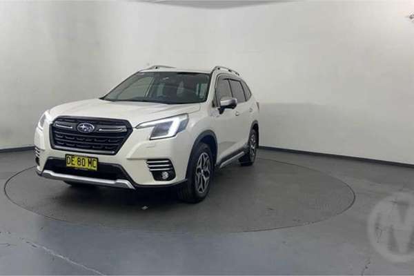 2022 Subaru Forester Hybrid L S5