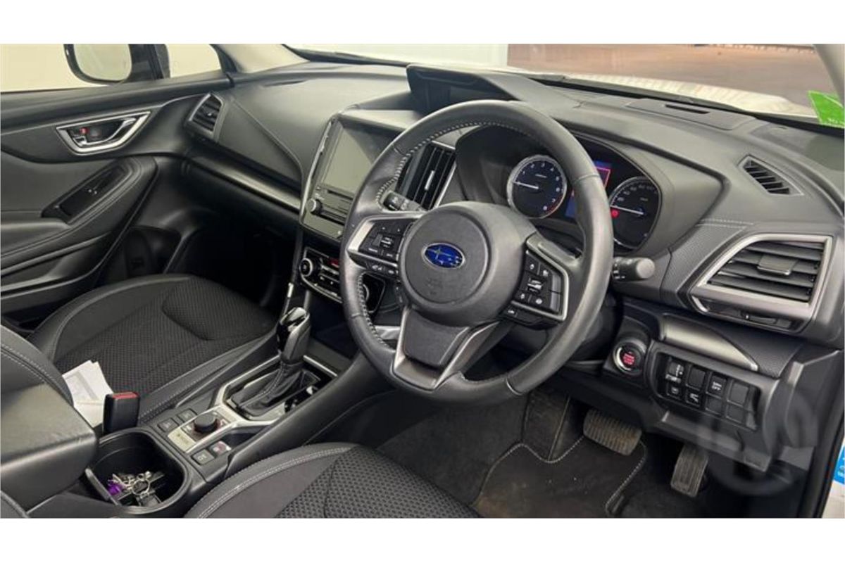 2022 Subaru Forester Hybrid L S5
