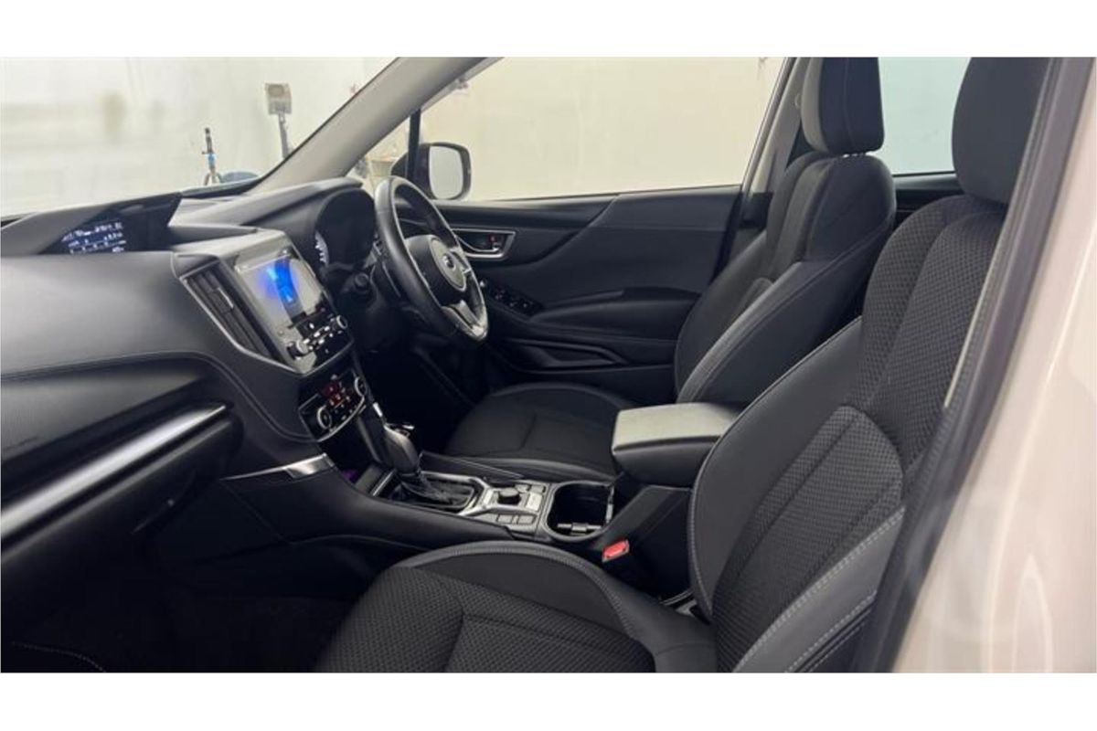 2022 Subaru Forester Hybrid L S5