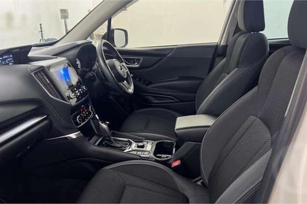 2022 Subaru Forester Hybrid L S5