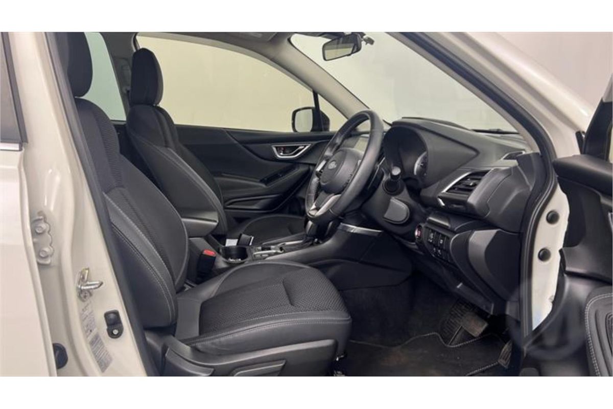 2022 Subaru Forester Hybrid L S5