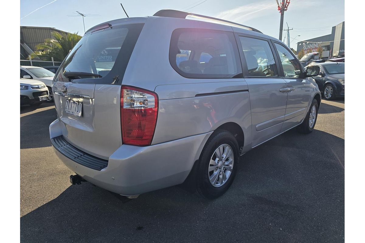 2012 Kia Grand Carnival S VQ