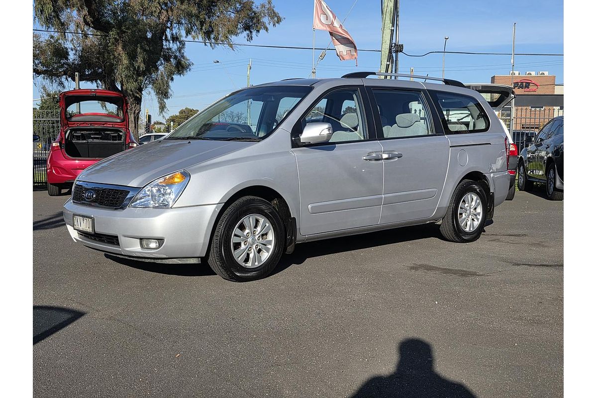 2012 Kia Grand Carnival S VQ