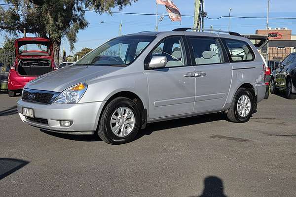 2012 Kia Grand Carnival S VQ