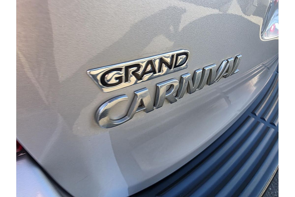 2012 Kia Grand Carnival S VQ