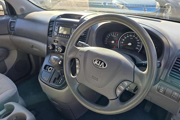 2012 Kia Grand Carnival S VQ