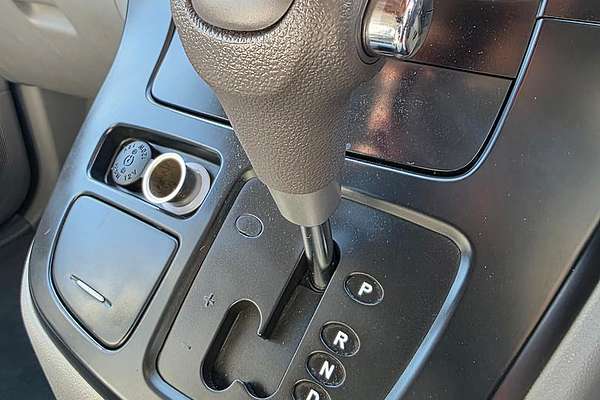 2012 Kia Grand Carnival S VQ