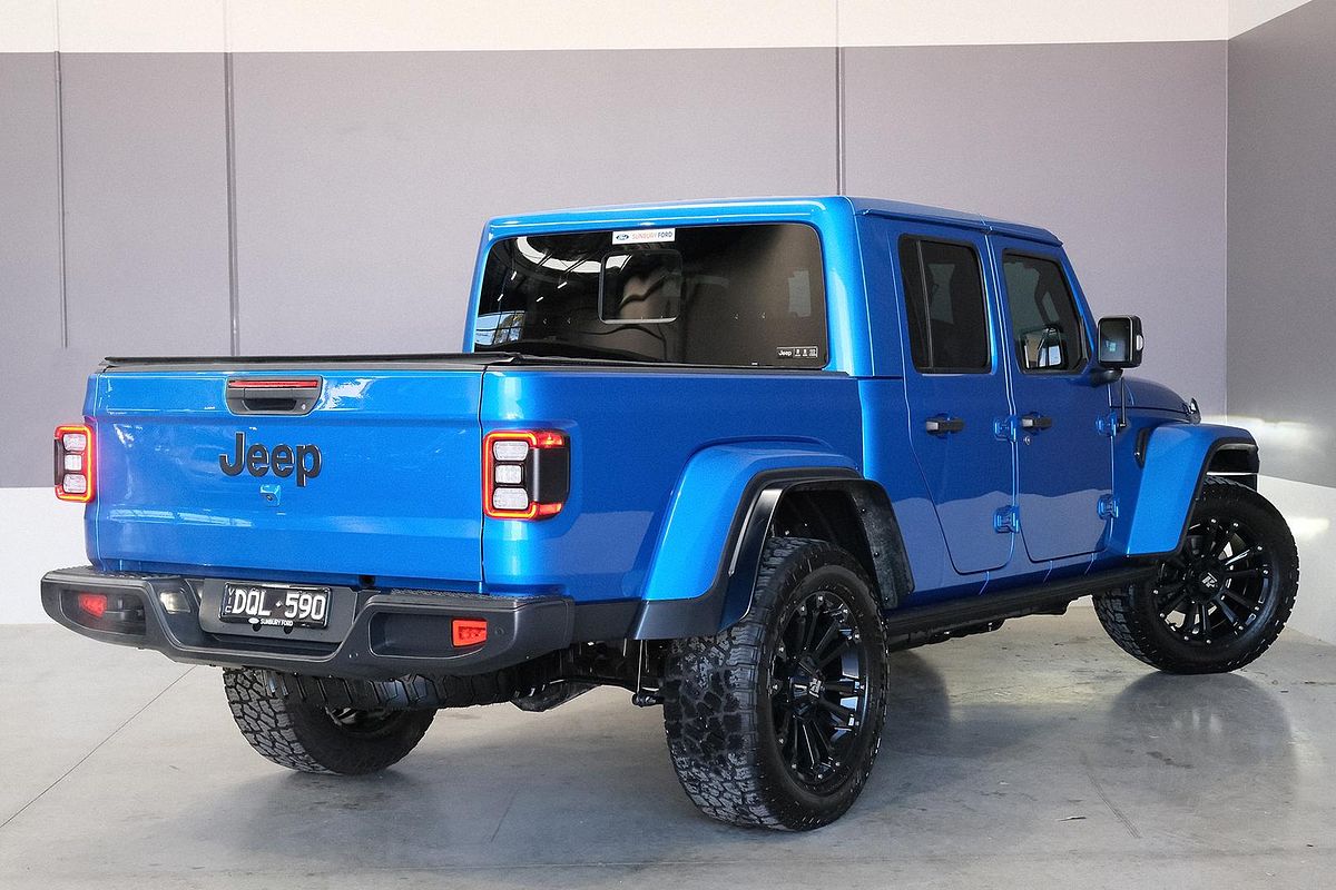 2020 Jeep Gladiator Overland JT All Wheel Drive
