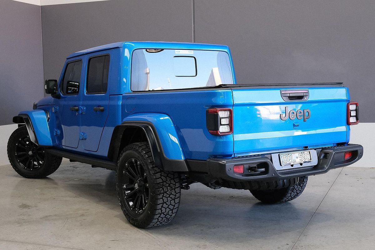 2020 Jeep Gladiator Overland JT All Wheel Drive