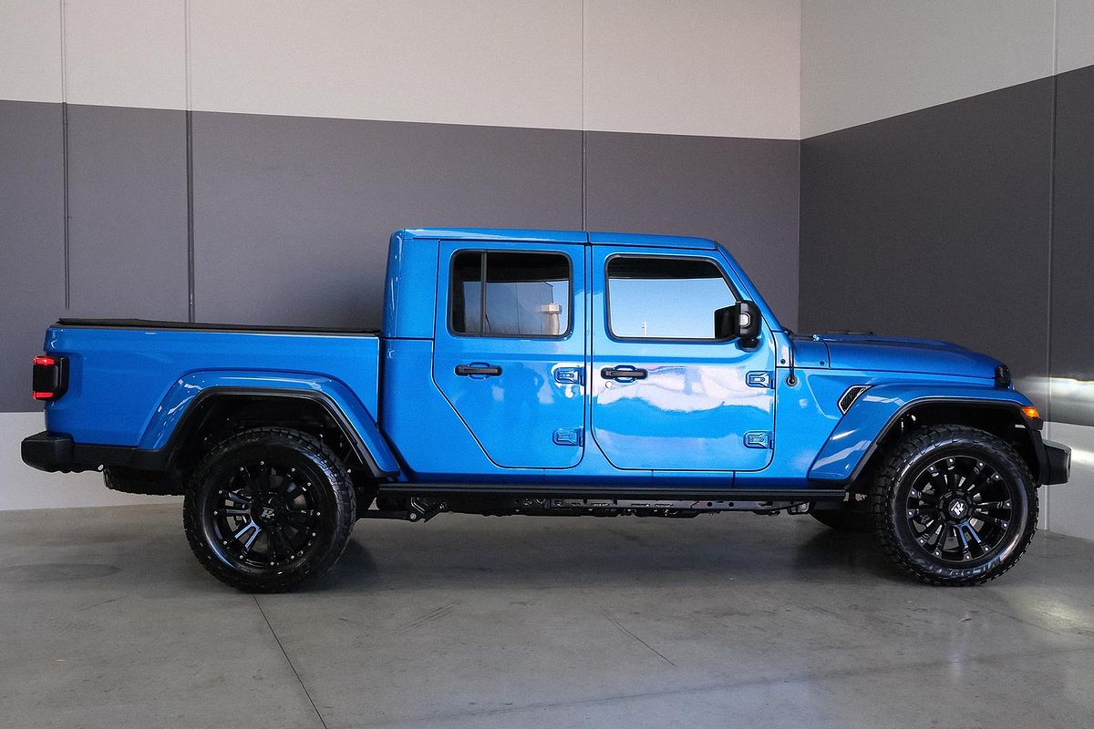 2020 Jeep Gladiator Overland JT All Wheel Drive