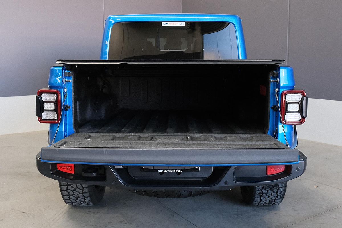 2020 Jeep Gladiator Overland JT All Wheel Drive
