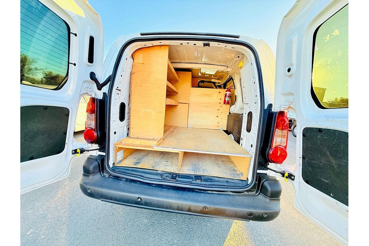 2017 Citroen Berlingo L2 BlueHDi B9C