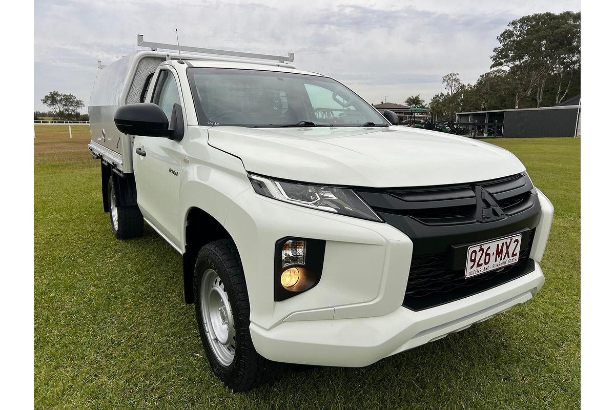 2021 Mitsubishi Triton GLX MR 4X4