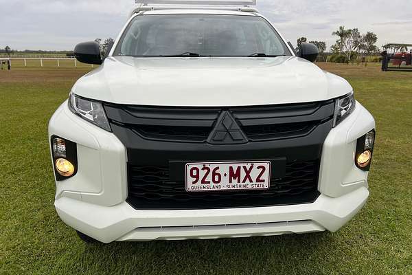 2021 Mitsubishi Triton GLX MR 4X4