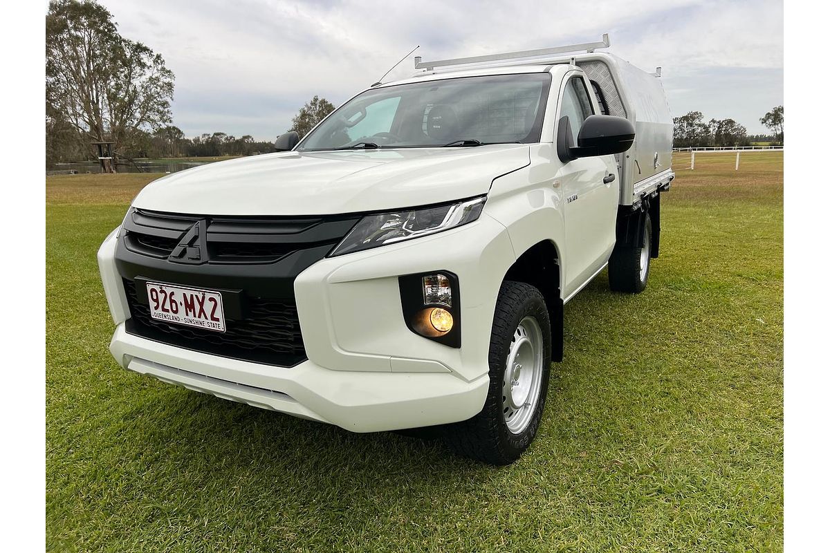 2021 Mitsubishi Triton GLX MR 4X4