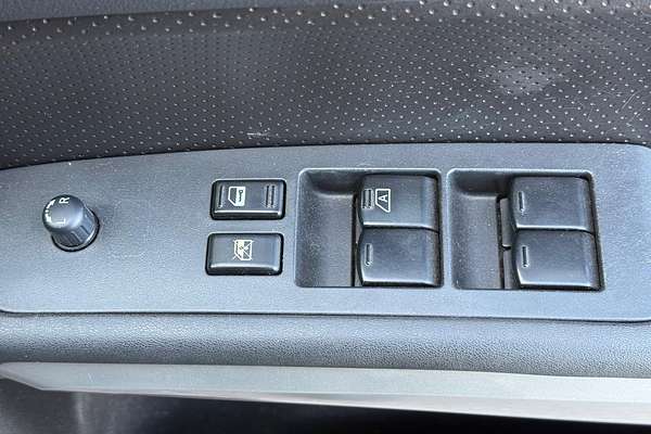 2013 Nissan X-TRAIL ST T31