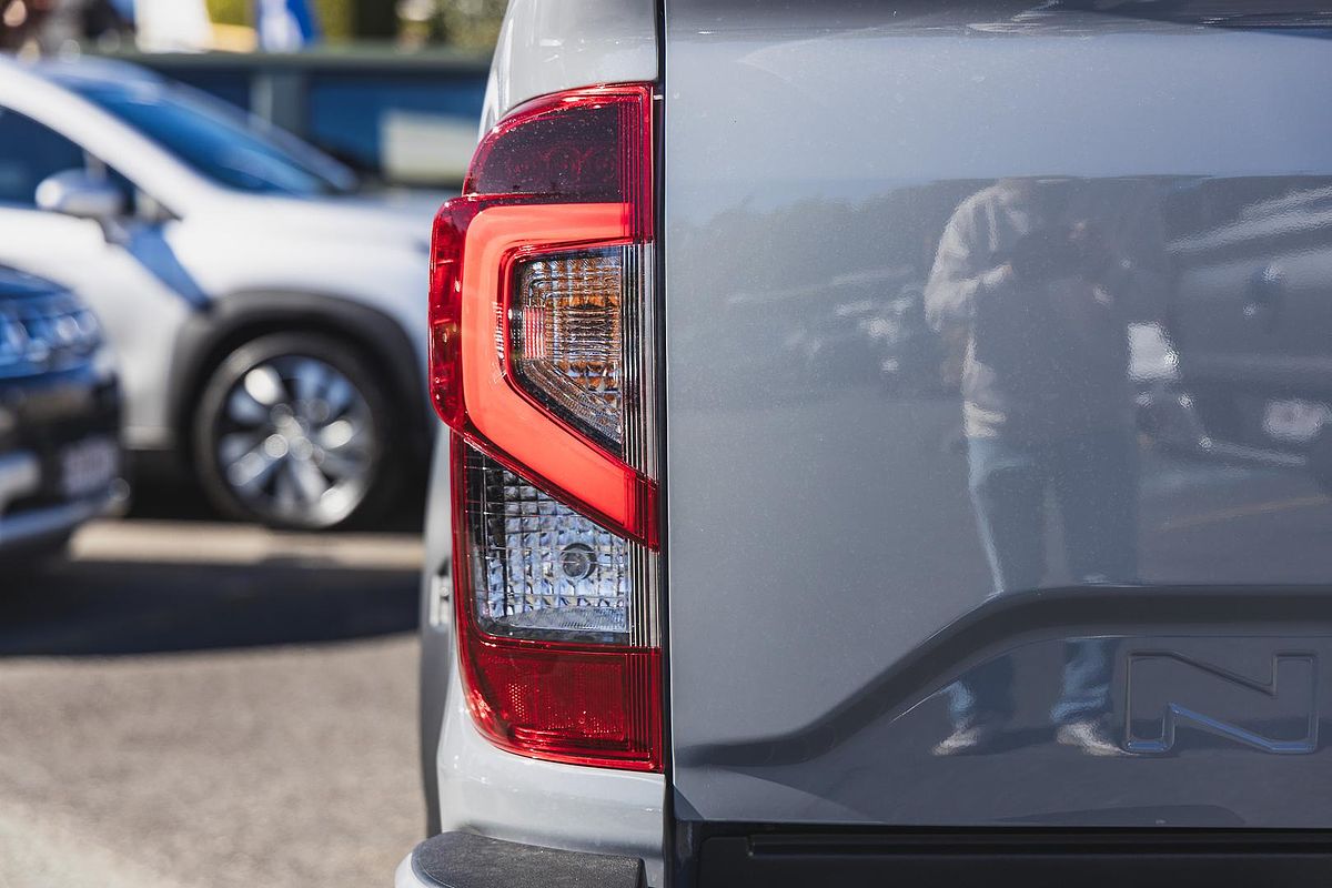 2024 Nissan Navara PRO-4X Warrior D23 4X4