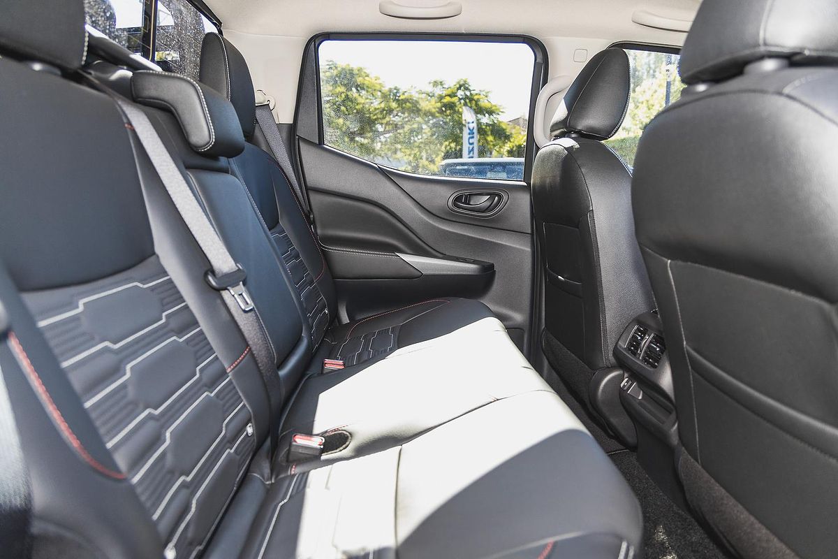 2024 Nissan Navara PRO-4X Warrior D23 4X4