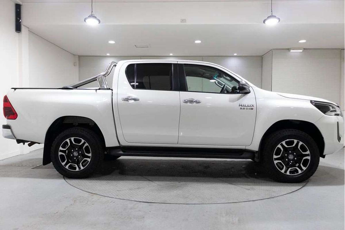 2021 Toyota Hilux SR5 GUN126R 4X4