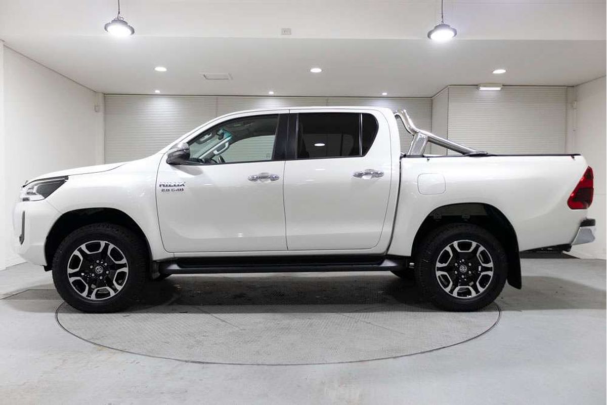 2021 Toyota Hilux SR5 GUN126R 4X4