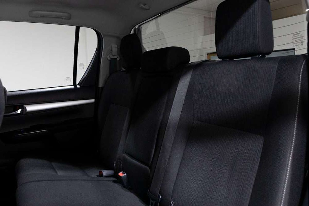 2021 Toyota Hilux SR5 GUN126R 4X4