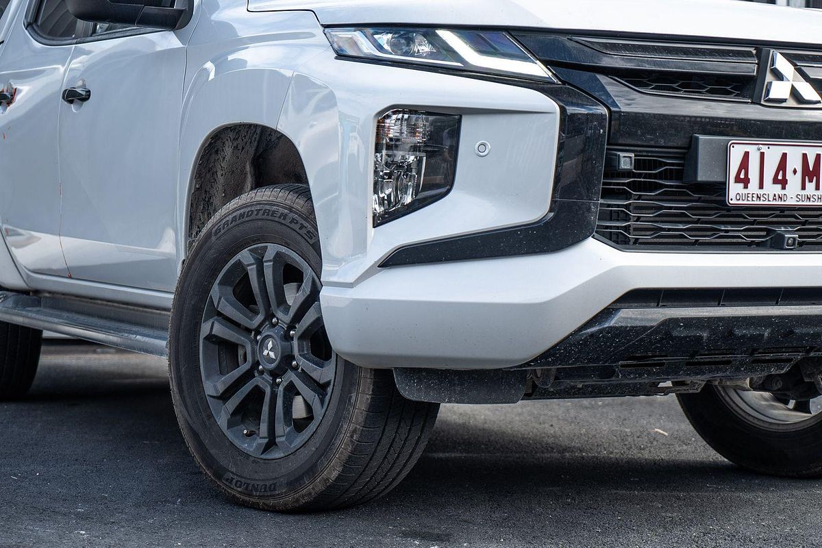 2022 Mitsubishi Triton GSR MR 4X4
