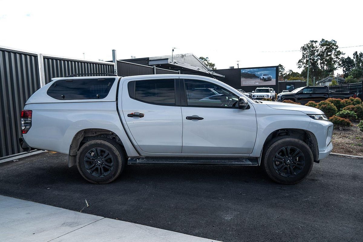 2022 Mitsubishi Triton GSR MR 4X4