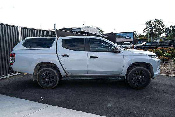 2022 Mitsubishi Triton GSR MR 4X4