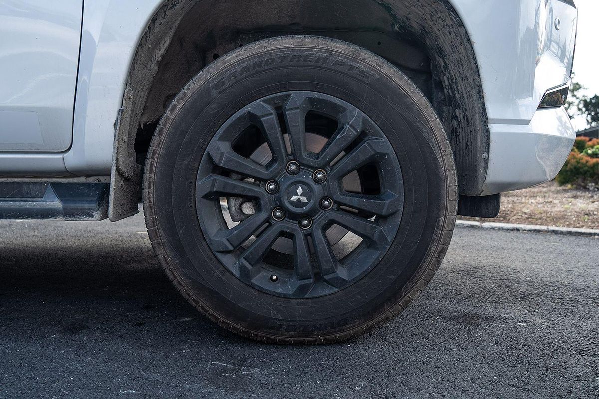 2022 Mitsubishi Triton GSR MR 4X4