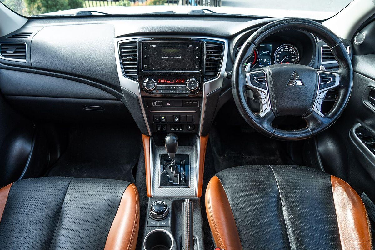 2022 Mitsubishi Triton GSR MR 4X4