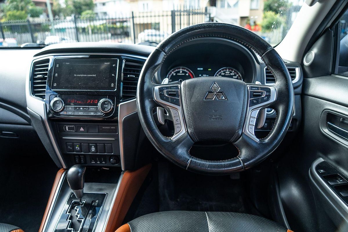 2022 Mitsubishi Triton GSR MR 4X4