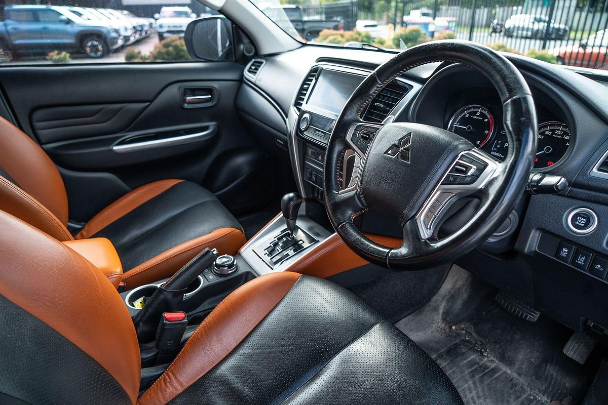 2022 Mitsubishi Triton GSR MR 4X4