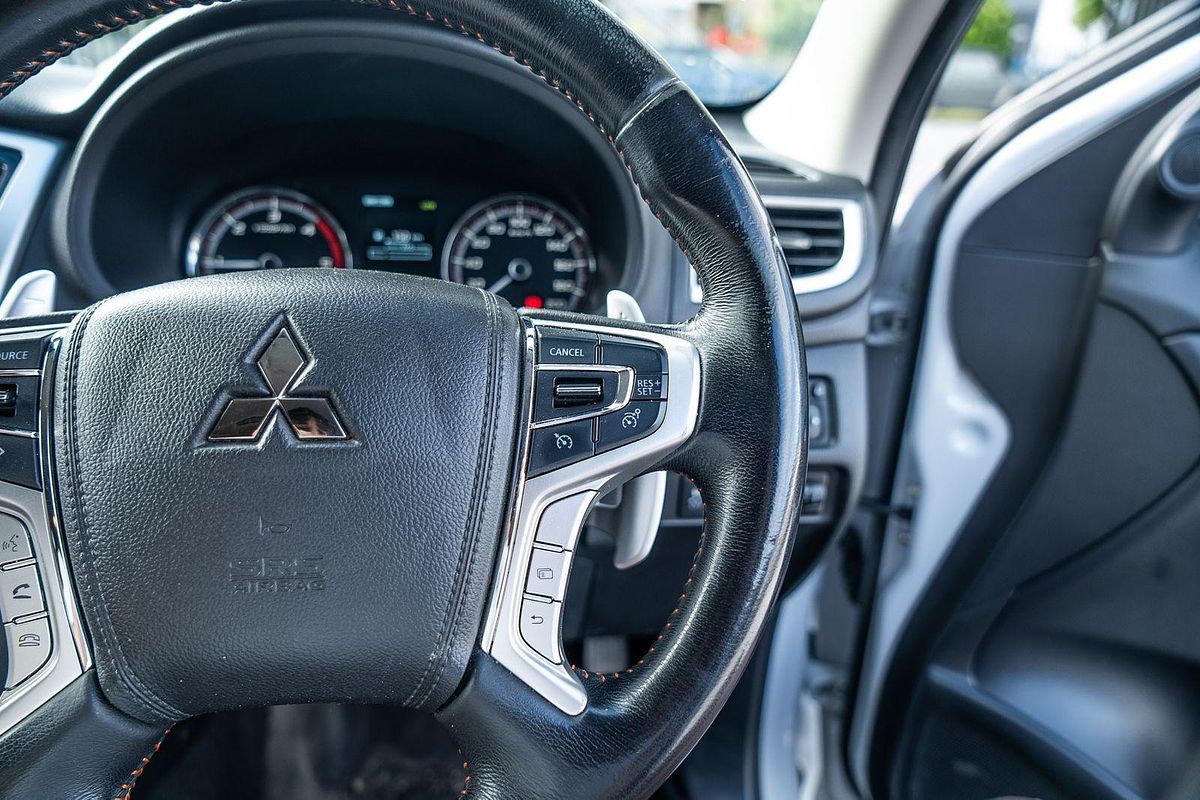 2022 Mitsubishi Triton GSR MR 4X4