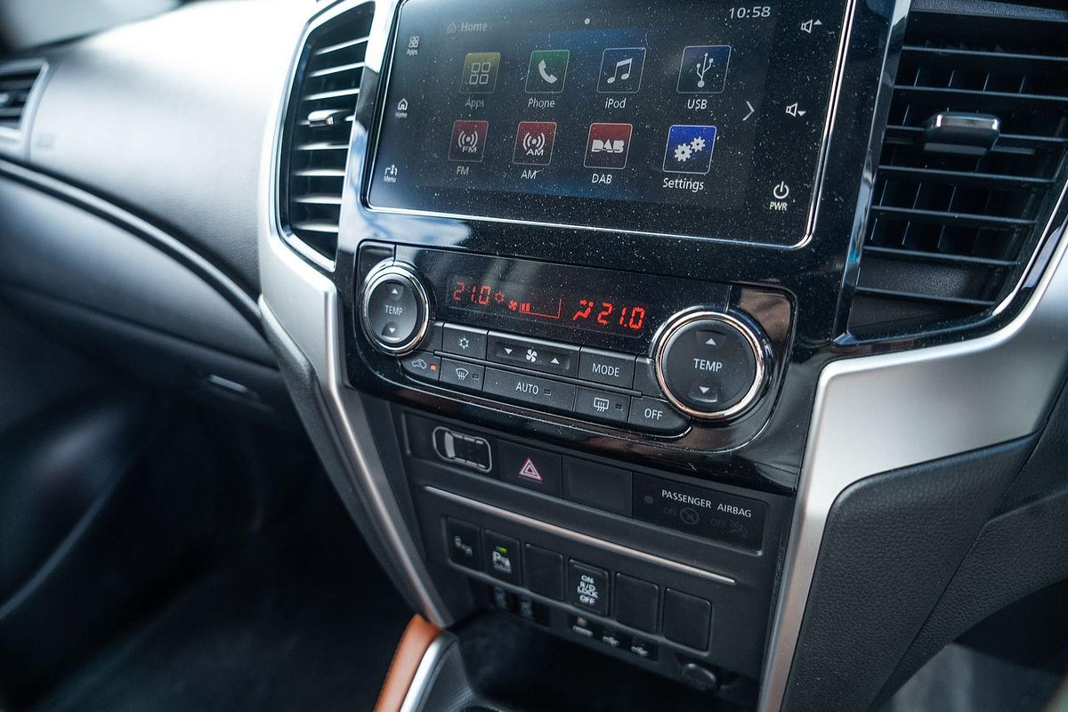 2022 Mitsubishi Triton GSR MR 4X4