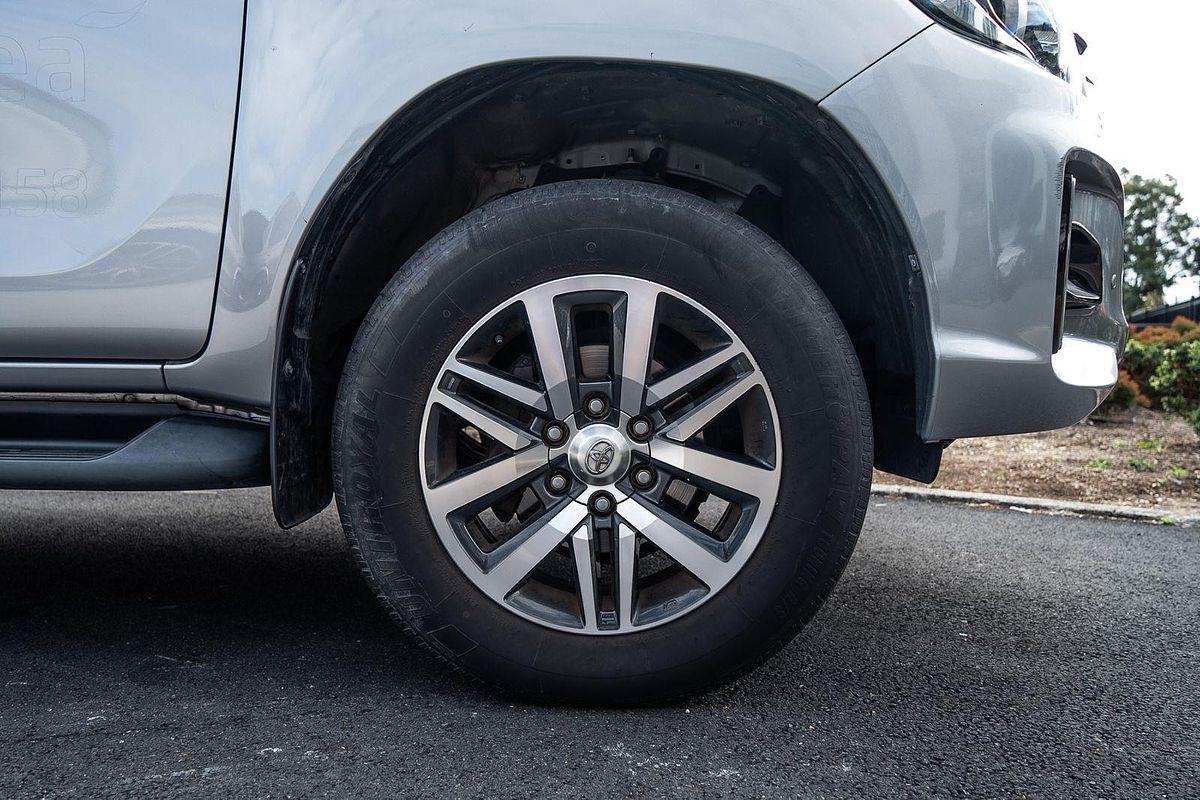 2019 Toyota Hilux SR5 GUN126R 4X4
