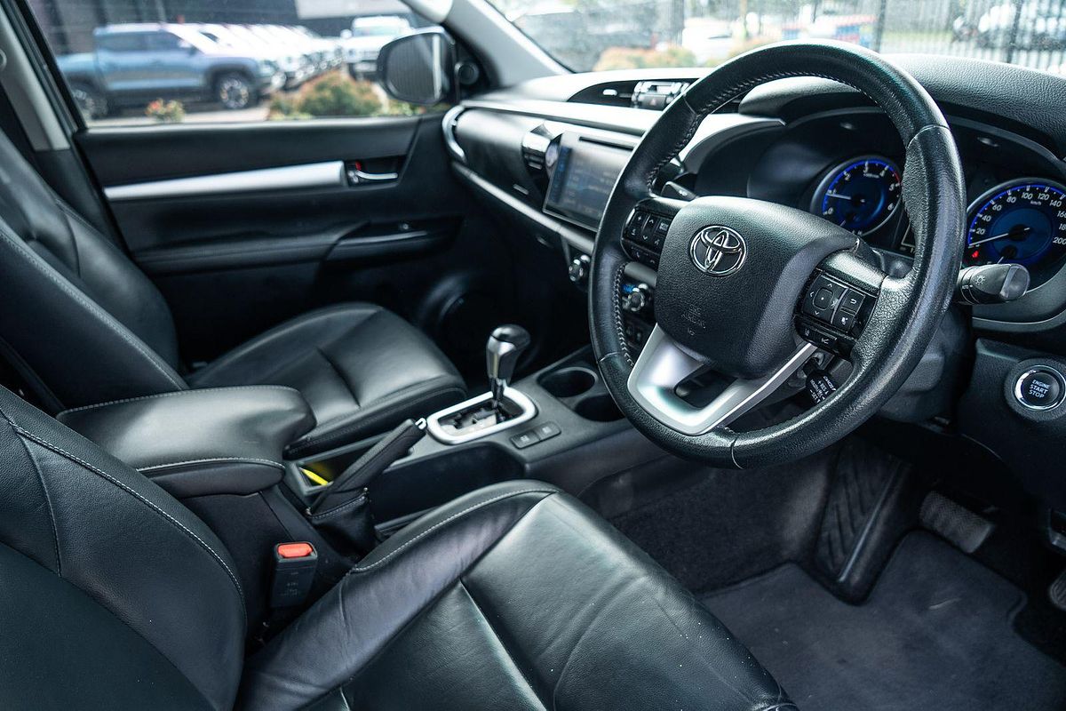 2019 Toyota Hilux SR5 GUN126R 4X4