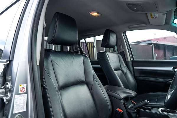 2019 Toyota Hilux SR5 GUN126R 4X4